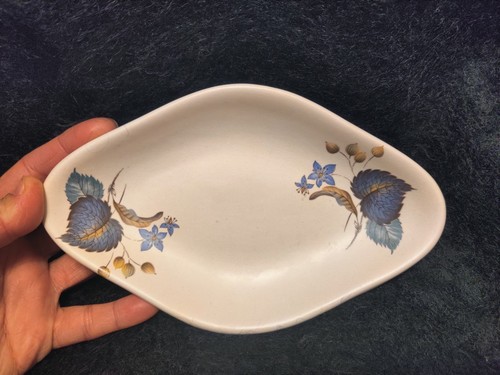 Vintage leaf pattern small - leaf,