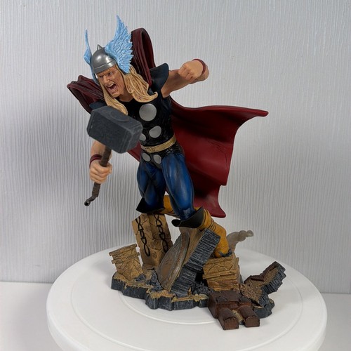 Marvel gallery classic - marvel, mighty
