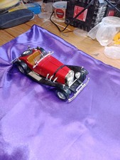 Burago Red Mercedes- Benz SSK (1928) 1:24 Scale Diecast Model (1509)