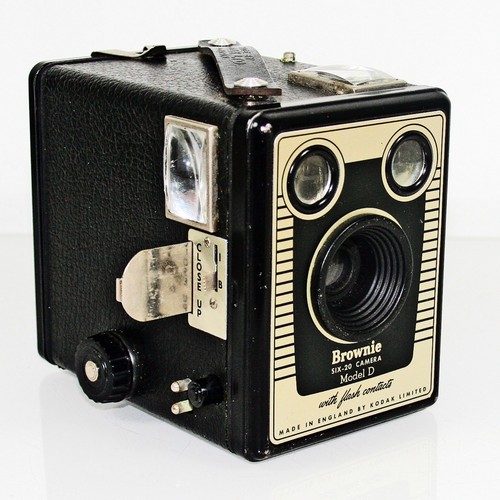 Kodak brownie six - model, d