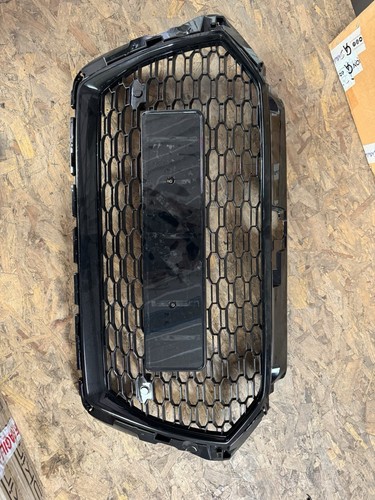 Audi front grill - audi,