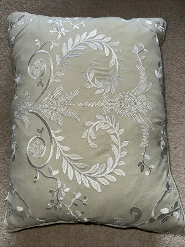 Bnwt laura ashley josette - laura,