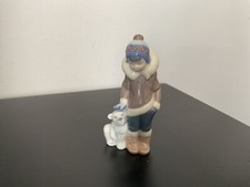 Lladro - Eskimo boy with polar