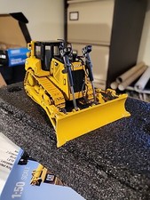 Diecast Masters Caterpillar D8T with Angleblade 
