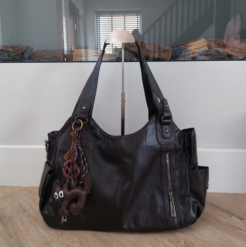 Y2k black faux leather - black,