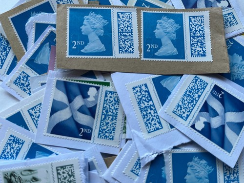 100 2nd class stamps unfranked - 2nd,