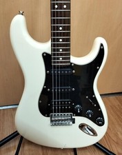 FENDER CHINA MODERN PLAYER
