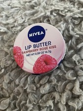 Nivea Lip Butter Raspberry