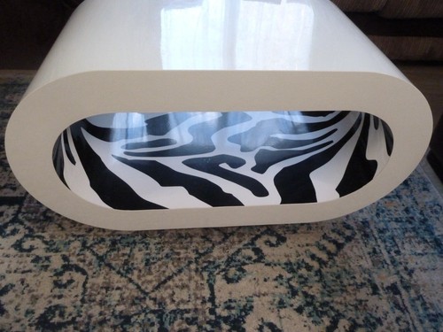 Bespoke curved white coffee - curved,