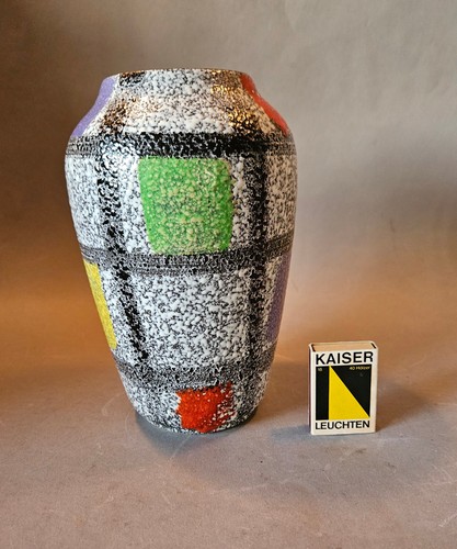 Vintage bay vase - vase, mans