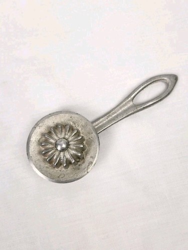 Aluminum pastry pie crust - pastry,