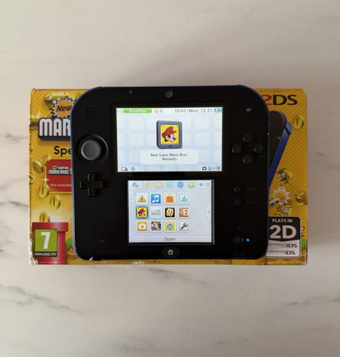 Nintendo 2ds console - console, black