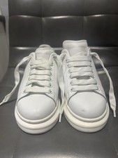 Alexander McQueens Oversized