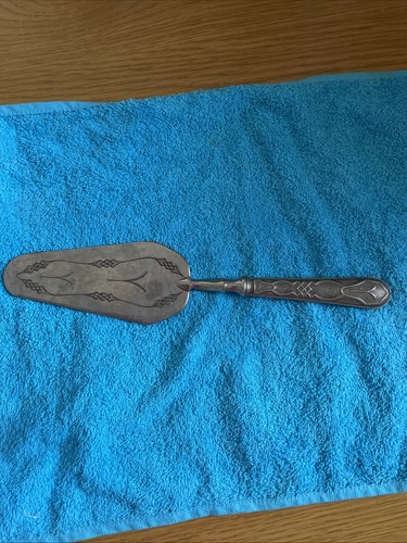 Vintage cake knife - knife/server, with