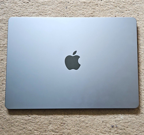 Apple macbook air 13in - macbook,