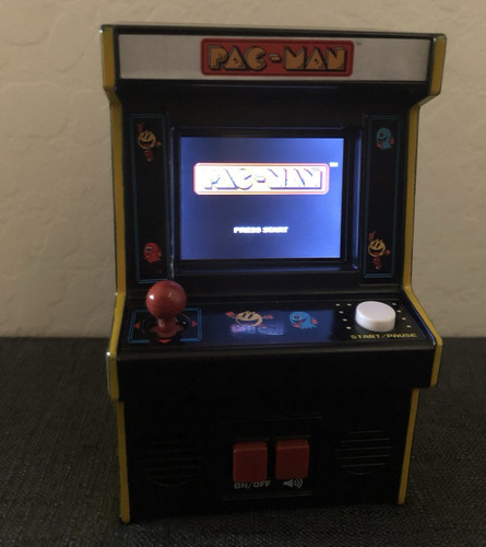 Pac man mini collectible - pac-man,