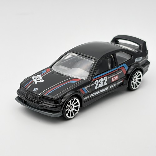 Hot wheels bmw m3 gtr - m3,