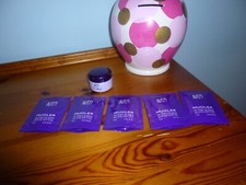 Alien By Thierry Mugler Beautifying Body Lotion 4 x 10ml & 15ml Shower Milk