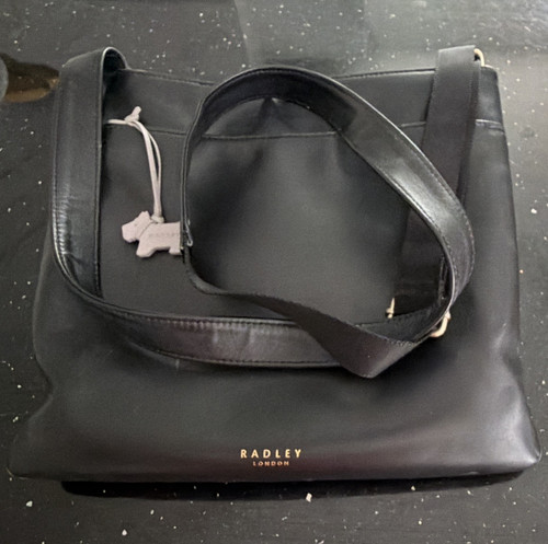 Radley black smooth leather - black,