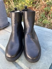 ladies Peacock black ankle