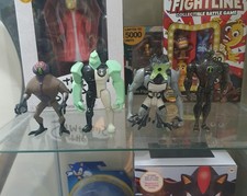 Ben 10 Classic Figures