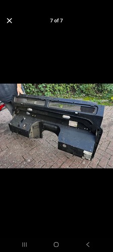 Land rover defender - defender, bulkhead