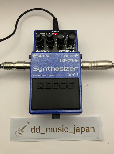 Boss guitar synthesizer - sy-1,