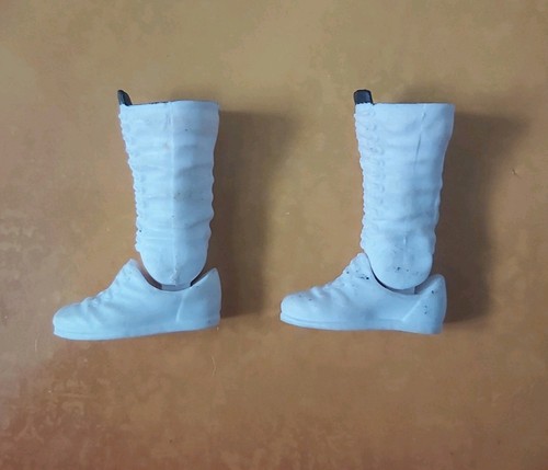 Boots wwe wrestling figure - wwe,