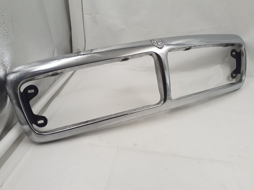Front grille jaguar - grille,