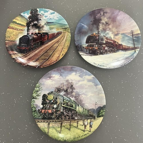 Vintage train collector plates - train,
