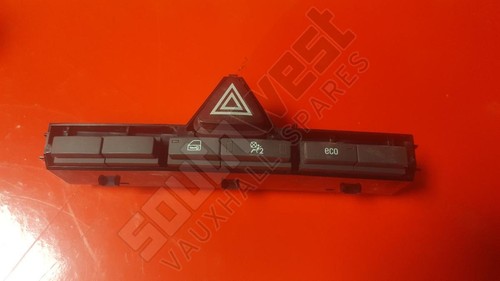 Vauxhall corsa hazard - d,