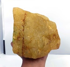 Natural yellow sapphire 6812 - natural,