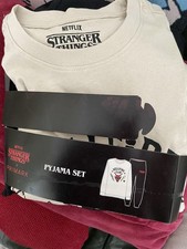 Stranger Things Hellfire Small