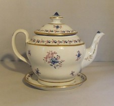 C18th Oval  Porcelain Teapot & Stand : New Hall : Pattern #422