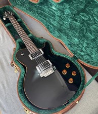 James Tyler Variax JTV-59 Electric Guitar Gloss Black with Spider Hardcase