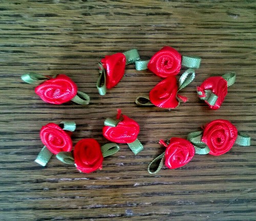 Small satin ribbon - , red