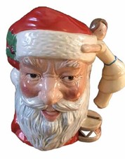 Royal Dolton Santa Claus D6668
