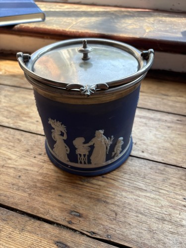 Antique wedgwood blue - antique,