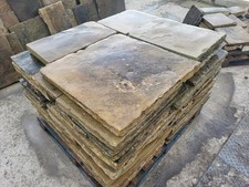 Smooth Weatherd Reclaimed Yorkstone Paving 50/75mm In Thickness Finest Quality