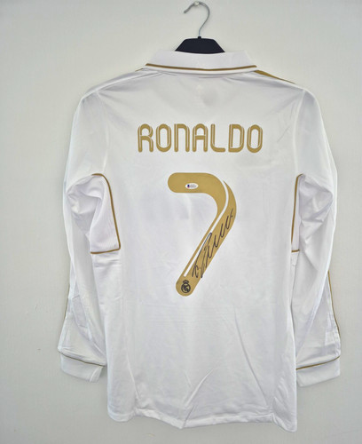 Cristiano ronaldo signed - ronaldo, real