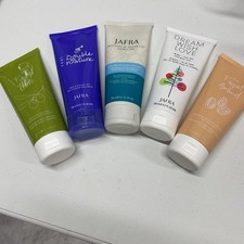 JAFRA  Shower Gel Bundle W/