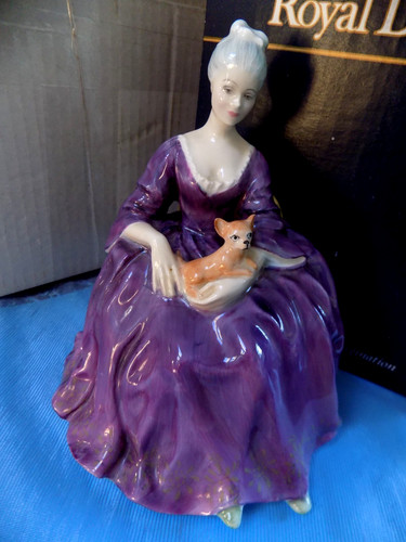 Royal doulton porcelain lady - royal,
