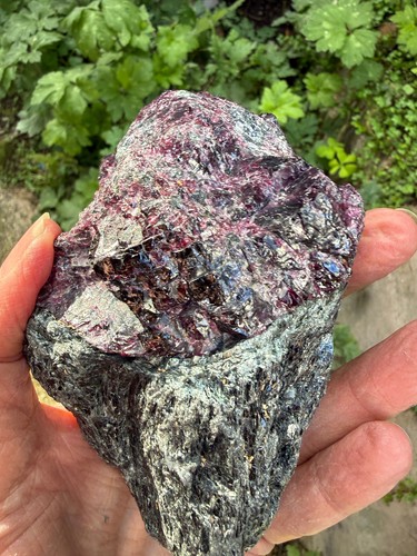 Garnet crystal raw rough - crystal,