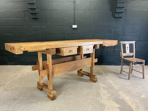 Large cabinetmaker - large, cabinetmaker's