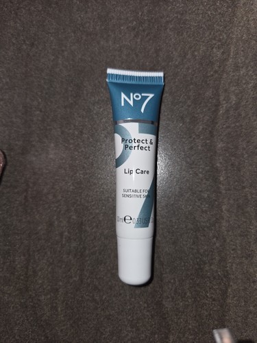 No7 protect and - protect, perfect