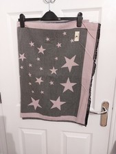 House of Tweed Star Scarf Large in Grey & Pink