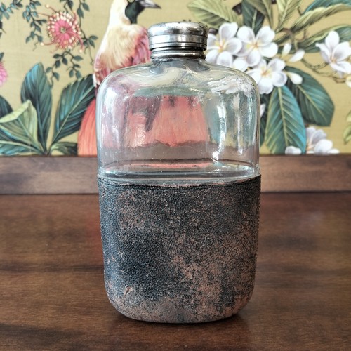 Antique glass hip flask with - hip,