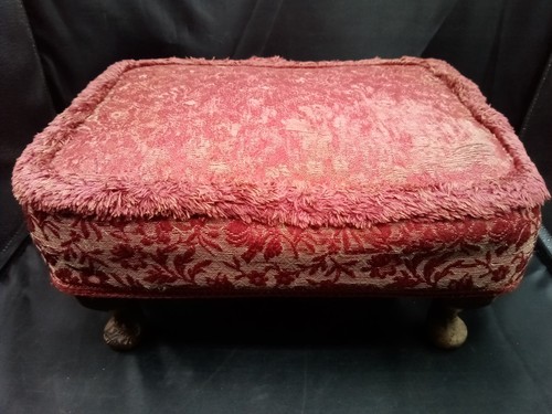 Sherborne red floral - red,