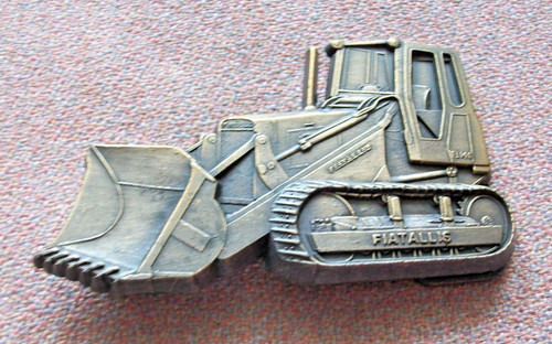 New belt buckle excavation - new,