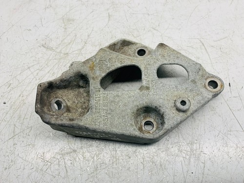 Bmw 320d engine mount - engine,